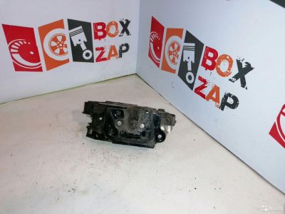 Замок двери справа сзади 5N0839016D Skoda Fabia 20