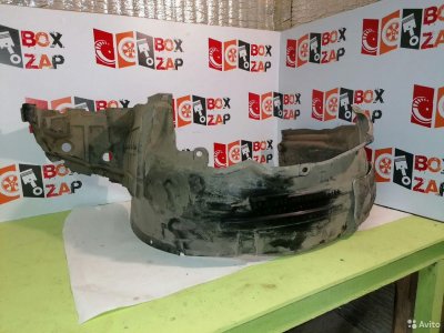 Подкрылок слева спереди 63841AV500 Nissan Primera