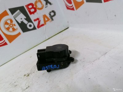 Мотор заслонки печки da644001ua43 Opel Astra 2013