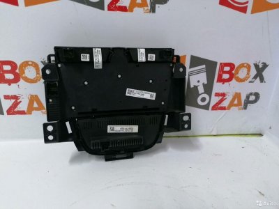 Блок управления магнитолой 13360093 Opel Astra 201