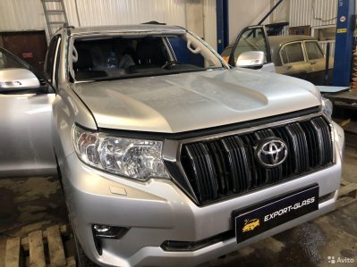 Стекло на Toyota Land Cruiser Prado 150