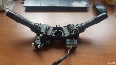 427W0001849 подрулевой переключатель Lexus GS450