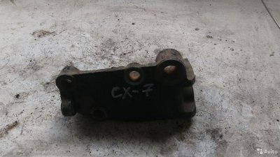 EN1439090A Кронштейн двигателя Mazda CX 7 2007