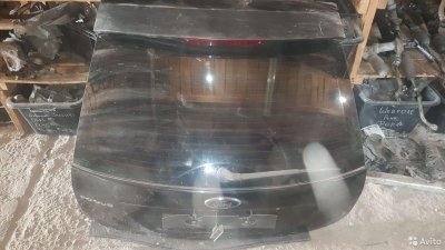 1633845 Крышка багажника Ford Focus