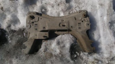 8200742904 Подрамник Renault Megane II 2003-2009