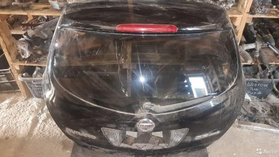 K0100CB29E Крышка багажника Nissan Murano Z50