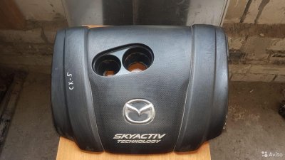 PE01102F0B Крышка двигателя Mazda CX-5