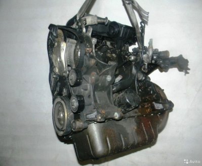 Двигатель DW8 Peugeot 206 2002 1,9